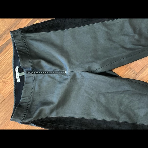 Alice + Olivia Front ZIP Leather and Suede Legging - Picture 4 of 5